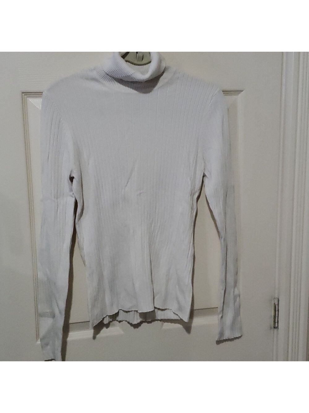 Ladies Reitman turtleneck size xlarge